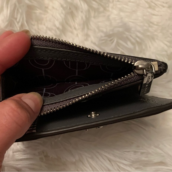 Henri Bendel Compact Wallet - Picture 5 of 6